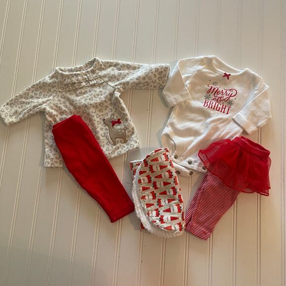 Holidays Christmas 5 Piece Bundle Merry Bright Reindeer Burp Cloth Girls Newborn - Picture 1 of 5